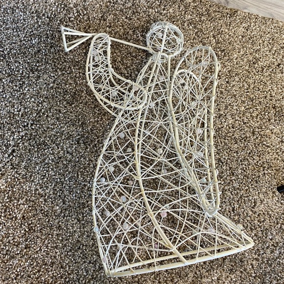 White Christmas Angel with Horn Wire Sculpture, Handmade Tree Topper - Picture 7 of 10